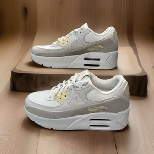 New Nike Air Max 90 LV8 Women 9.5 Sneakers Sail Orewood Shoe Platform FD4328-100